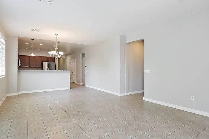 333 W Calle Matraca — Photo 3