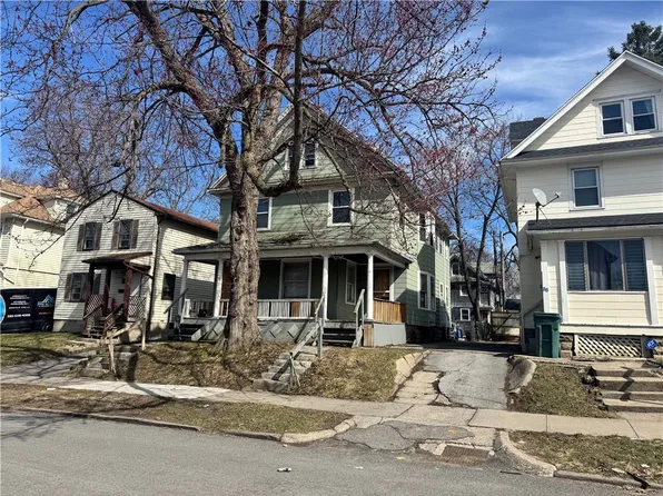 100-102 Bidwell Ter #100, Rochester, NY 14613