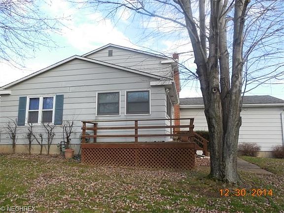 2nd image of 5940 Applecrest Dr