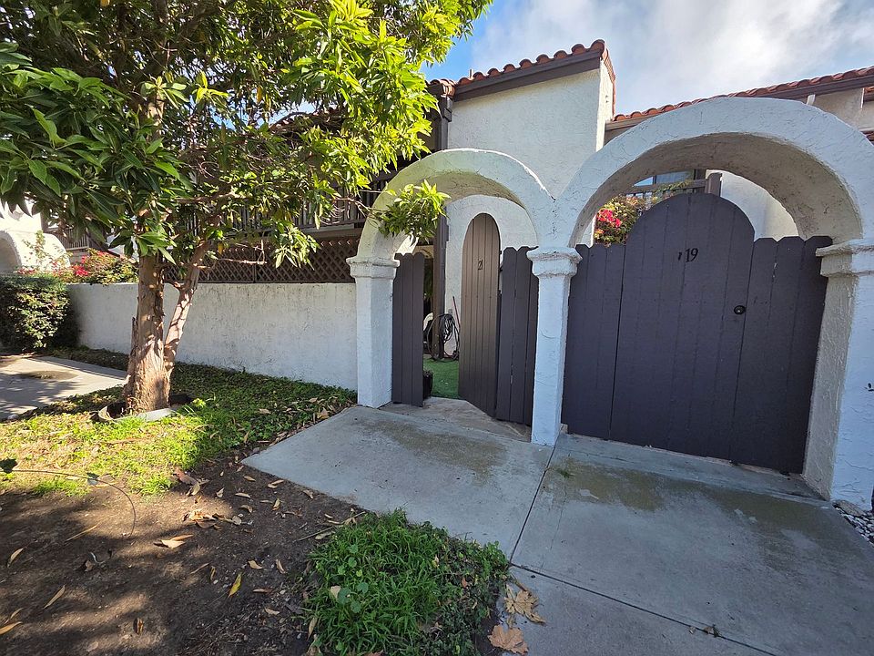 1st image of 21 Mission Plaza Dr