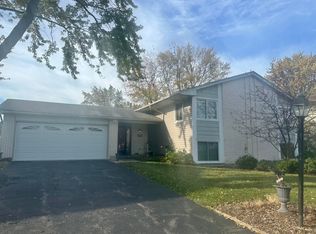 1455 Worden Way, Elk Grove Village, IL 60007