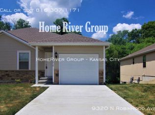 9320 N Robinhood Ave #0, Kansas City, MO 64154
