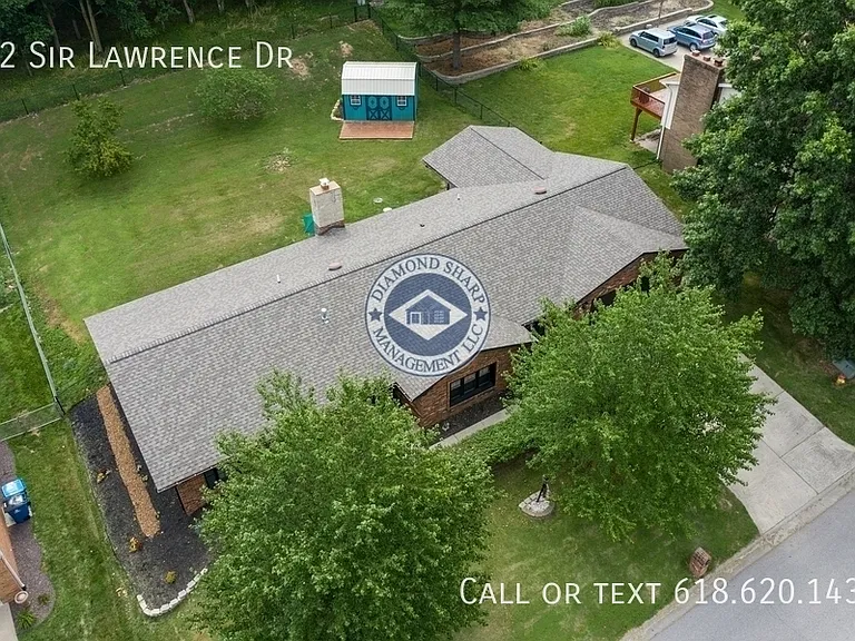 22 Sir Lawrence Dr — Photo 17