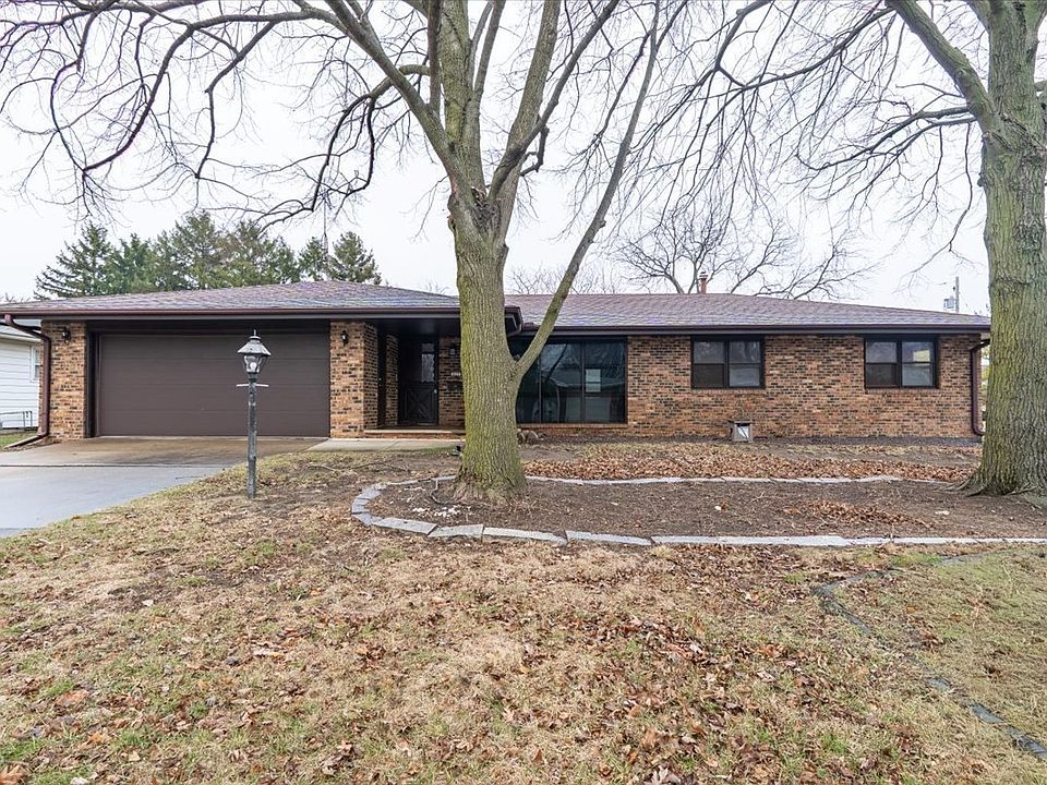 1st image of 625 Bradley Dr