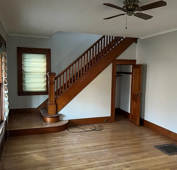533 Whittier Ave #1 — Photo 4