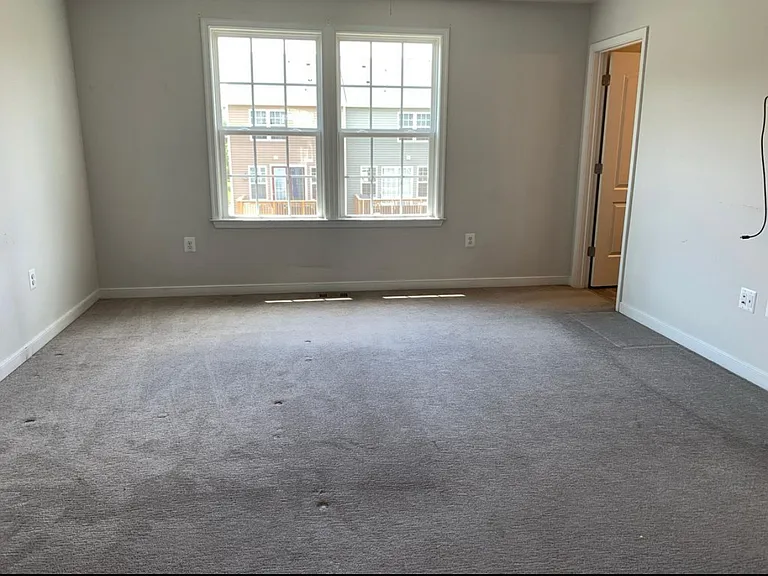 1402 Whitehurst Way — Photo 14