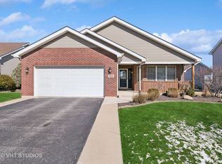 269 Mallards Cv, Beecher, IL 60401