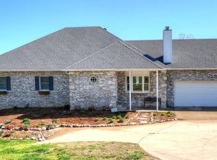 5675 SW Robinwood Rd, Joplin, MO 64804