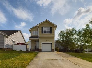 271 Pittsboro St, Fuquay Varina, NC 27526