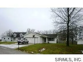 36 Lexington Ln photo 1