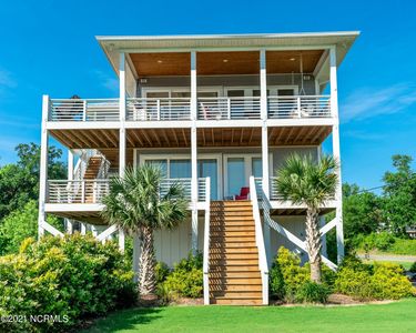 12 Topsail Watch Drive, Hampstead, NC, 28443