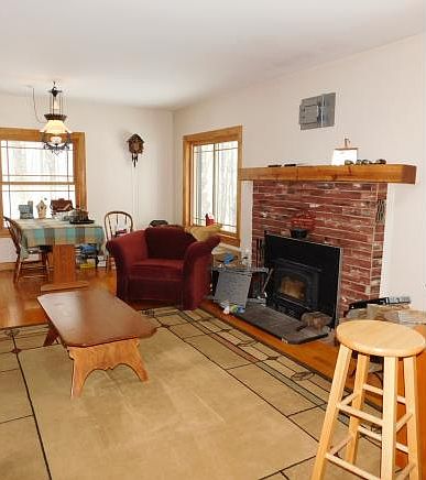 2nd image of 1258 State Highway 206