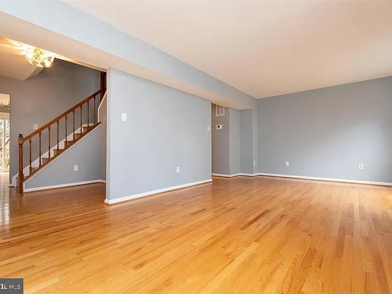 10622 Tuppence Ct — Photo 11