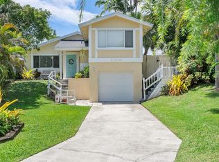 21814 SW 98th Pl, Cutler Bay, FL 33190