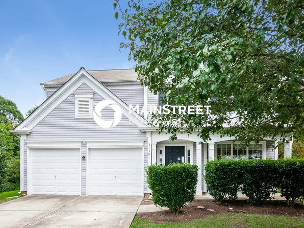 3138 Old Ironside Dr, Charlotte, NC 28213
