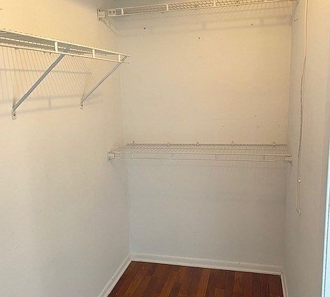 5th image of 6030 Lake Bluff Dr Unit 501