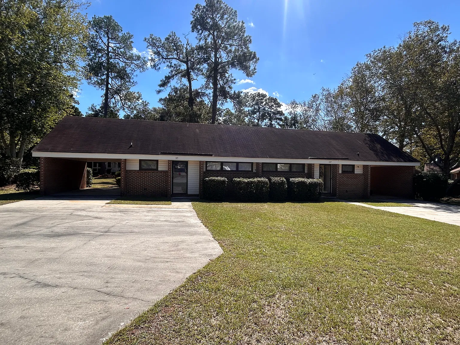 2 bed, 874 sqft, $1,250 — Photo 1