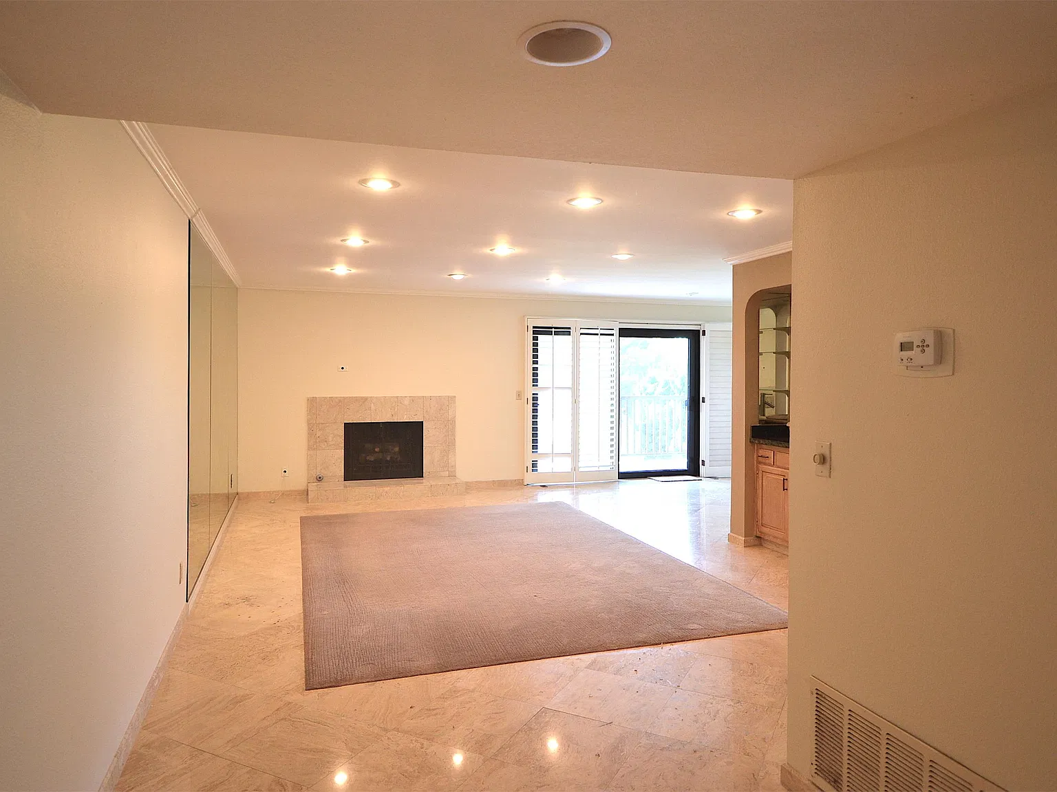 Riviera Circle - 6254 - 1 — Photo 1