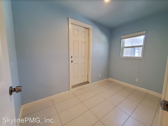 2nd image of 585 Cassia St #6