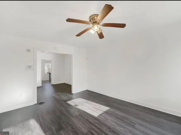 1133 Clover Ln, Chester, PA 19013