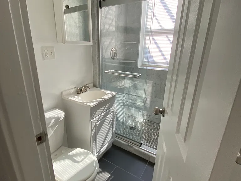 107 Jersey St #16 — Photo 8