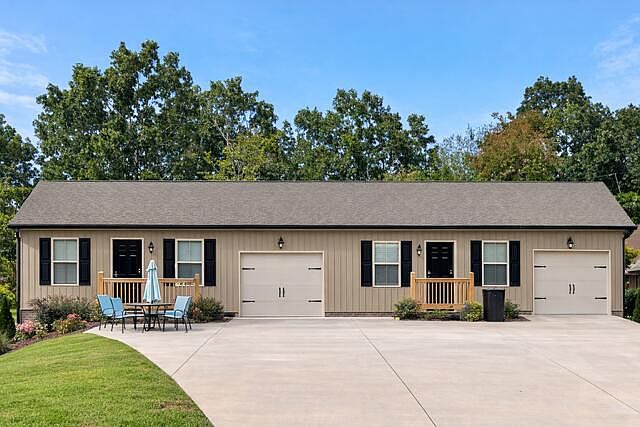 1st image of 1395 Golf Dr #1395 & 1397