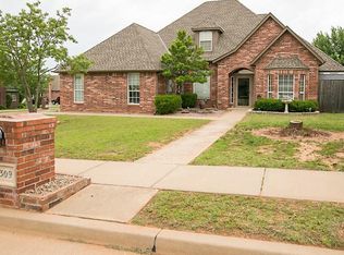 3309 Huntsman Ct, Edmond, OK 73003