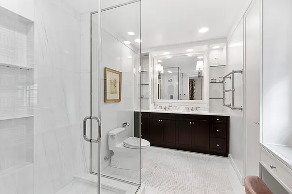 Rented by Douglas Elliman | media 23