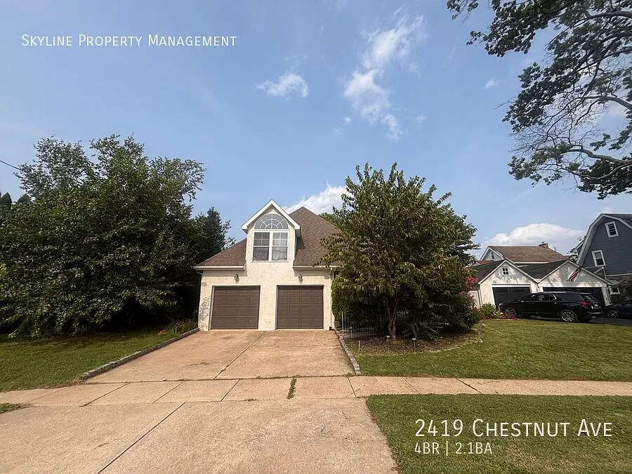 Gorgeous 4 Bedroom Home For Rent in Ardmore! — Photo 1