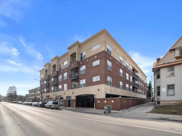 1619 North Farwell AVENUE #208, Milwaukee, WI 53202