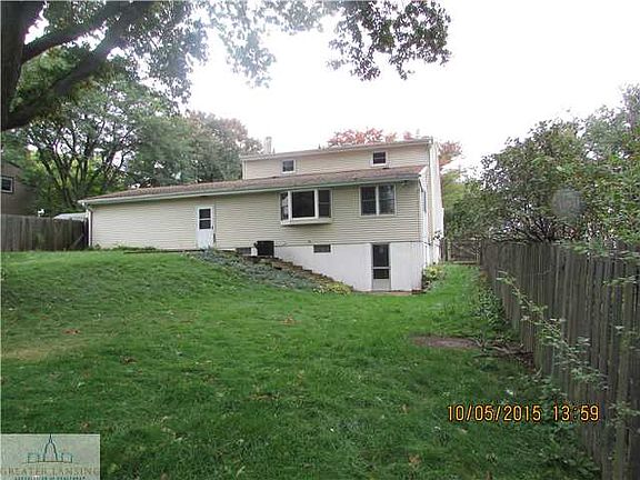 2nd image of 2520 Darien Dr