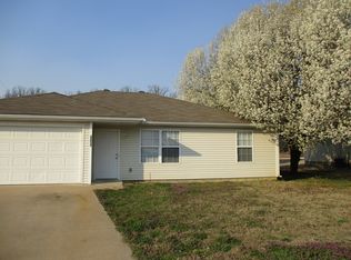 22032 Cheryl Dr, Siloam Springs, AR 72761