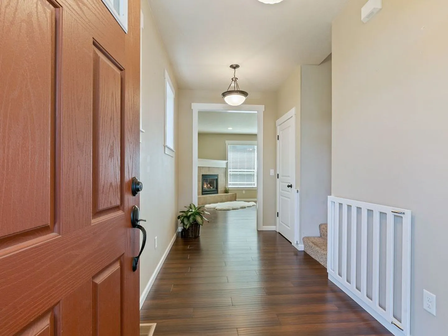 Beautiful Ridgefield Home — Photo 2