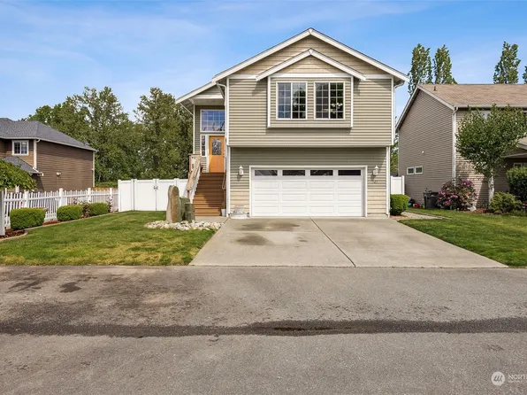 127 Homer Lane, Pacific, WA 98047