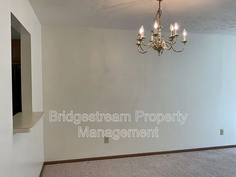 4579 Burchdale St — Photo 5
