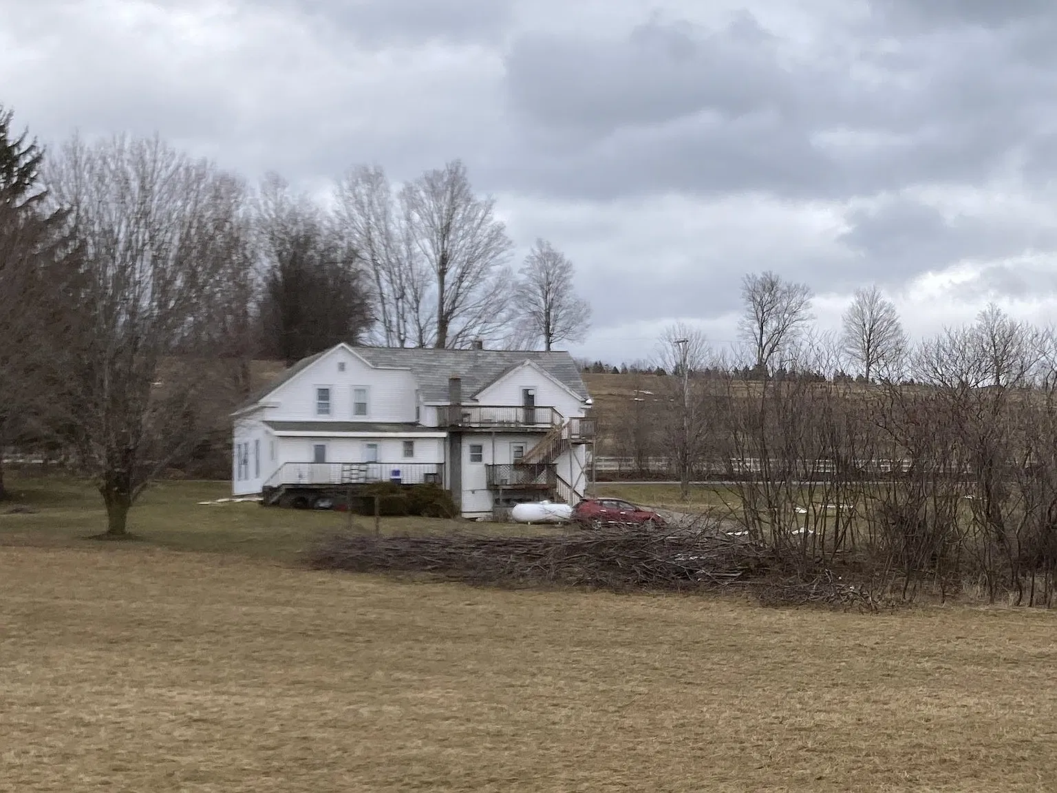 Arnold District Rd, Brandon — Photo 1