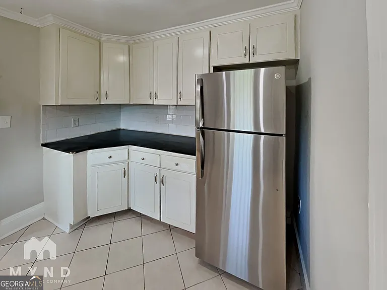 1337 S Hairston Rd — Photo 3