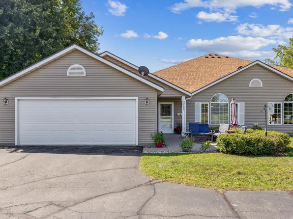 1529 14th St SE, Saint Cloud, MN 56304