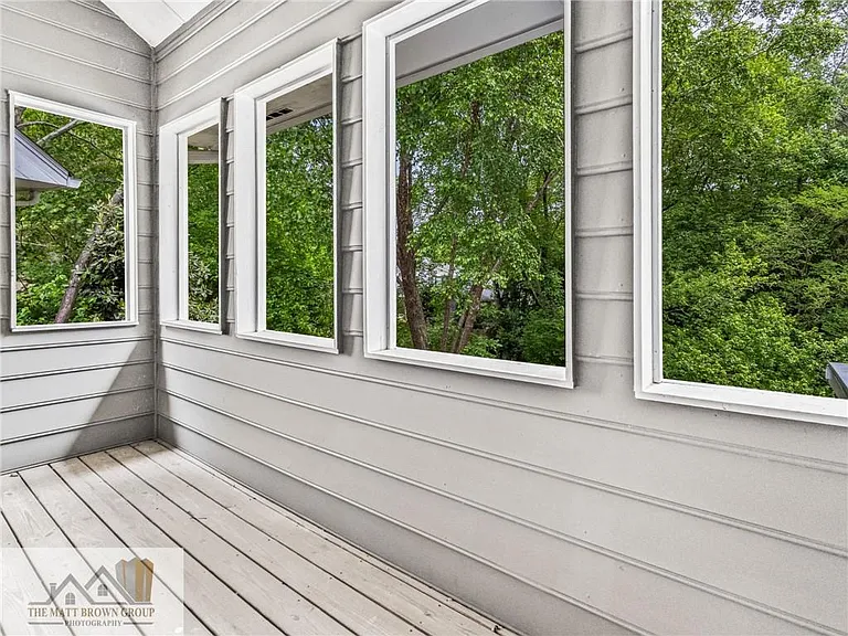 5177 Stratham Dr — Photo 13
