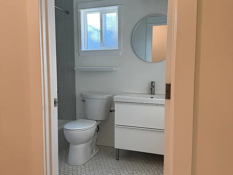 3681 Edenhurst Ave — Photo 10