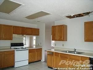 1st image of 8231 Sunshine Trail Dr