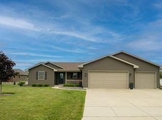 3924 Kestrel Point, Janesville, WI 53548
