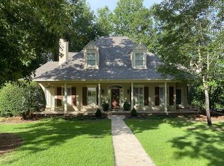 104 Lake Pointe Dr, Macon, GA 31210