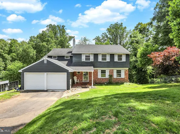 444 Rocksville Rd, Holland, PA 18966