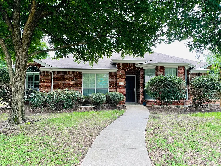 5621 Flowerwood Ln — Photo 35