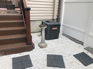 12 Spring Ct, Woburn, MA 01801