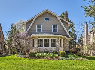 1019 N Marion St, Oak Park, IL 60302
