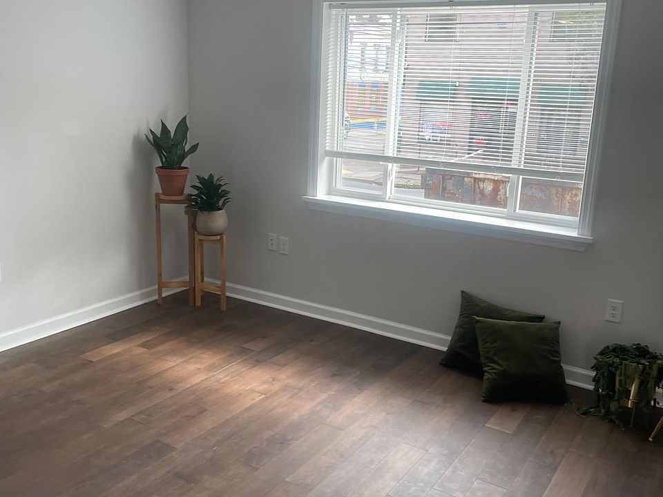 2nd image of 255 Atwood St #1B