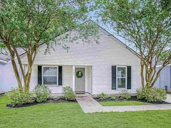 745 Stoney Creek Ave, Baton Rouge, LA 70808
