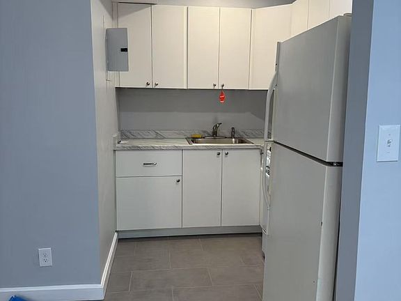 4th image of 15403 20th Ave #1